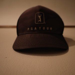 PGA tour snap back